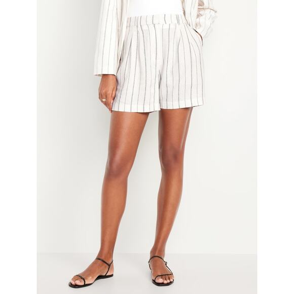 Old Navy Pants - [Old Navy] Striped Navy White Linen Blend Extra High Rise Taylor Shorts Size XL